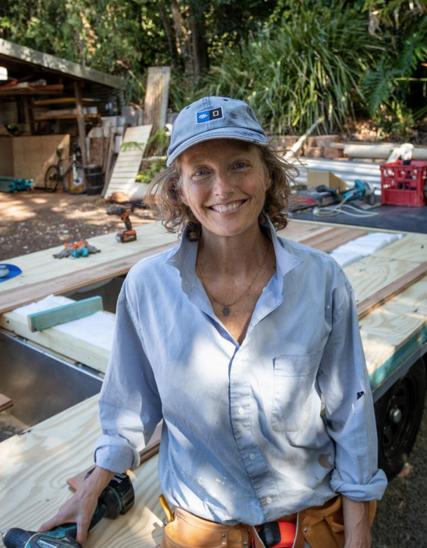 learn how to build an off grid tiny house on wheels in Australia