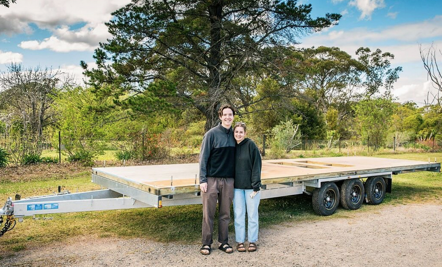 tiny_house_diy_young_couple_trailer_8_meters_sub_floor Alex and Harrison Designer Tiny Home